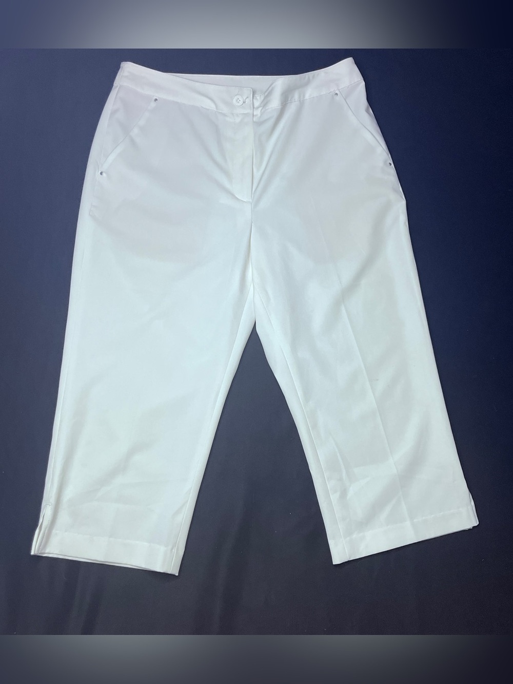EP Pro Tour Tech women’s White Capris. size 6